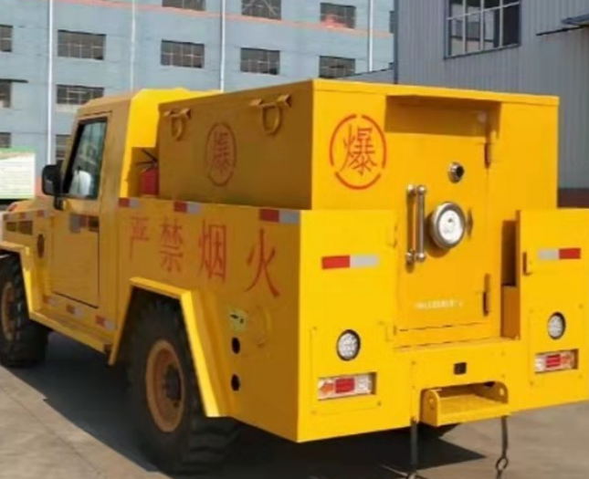 积石山爆破器材运输车专用功能