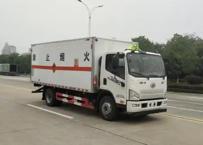 积石山爆破器材运输车可以上高速吗？